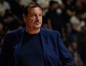 Ergin Ataman’dan Olympiakos Hezimeti Sonrası Öz Eleştiri! ‘Büyük Bir Hata Yaptım’