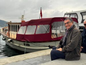 Ertuğrul Özkök: Dün Bebek’teki Thomas Mann Teknesinde Hasan Cemal’in Beni Ağlatan 285’inci Sayfası