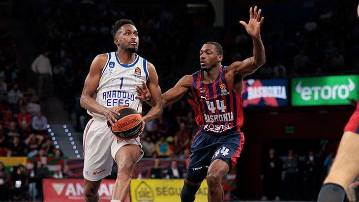 Euroleague’de Anadolu Efes’ten Baskonia Zaferi!