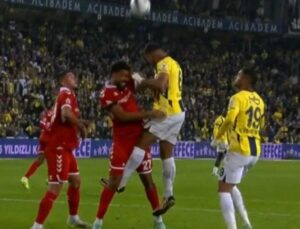 Fenerbahçe – Sivasspor Maçının Tartışmalı Konumlarını Hakem Eleştirmenleri Yorumladı