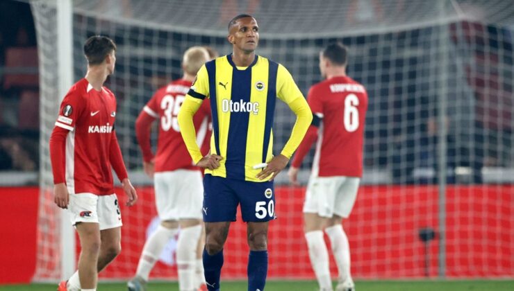 Fenerbahçe’de Becao Cezalı Duruma Düştü