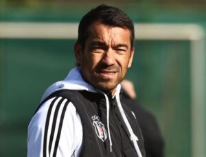 Giovanni Van Bronckhorst: Derbiyi Unutup, Önünüze Bakın!