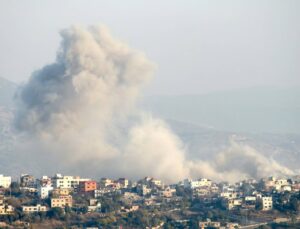 İsrail’in, Lübnan’ın Güneyindeki Sur Kentine Düzenlediği İki Saldırıda 5 Kişi Hayatını Kaybetti