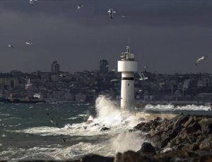 İstanbul ve Ankara Valiliği’nden Peş Peşe Açıklama: Kuvvetli Rüzgar ve Fırtına Geliyor