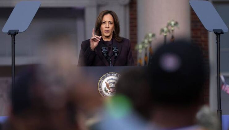 Kamala Harris’ten Mezun Olduğu Okulda Yenilgi Konuşması: “Ancak Gereğince Karanlık Olduğunda Yıldızları Görebilirsiniz”