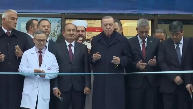 Kurdelesini Cumhurbaşkanı Erdoğan Kesti! Hastanenin İsmi Açılışa Damga Vurdu