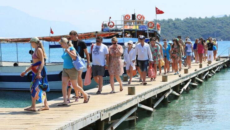 Muğla, 10 Ayda Turist Sayısında Rekor Kırdı