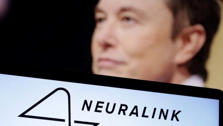 Neuralink’ten Tarihi Adım: Beyin Çipiyle Robotik Kollar Kontrol Edilecek!