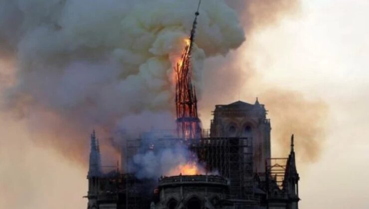 Notre-Dame Katedrali’nde Çanlar Yeniden Çalmaya Başladı