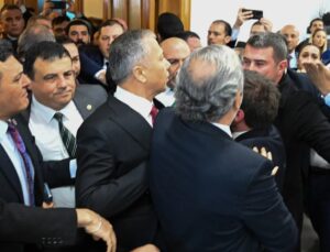 Numan Kurtulmuş ‘Tbmm’deki Gergin Anlar’ Sonrası Konuştu: CHP Genel Başkanı Özgür Özel’i Aradım