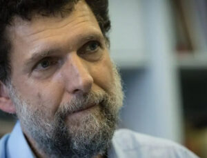 Osman Kavala Tam 7 Yıldır Cezaevinde: Gerçekten Özgürlüğü Teneffüs Edebileceğime İnanıyorum