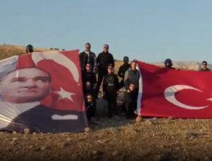 Şırnak’ta Cudi Dağı Eteklerinde Atatürk Posteri Açtılar