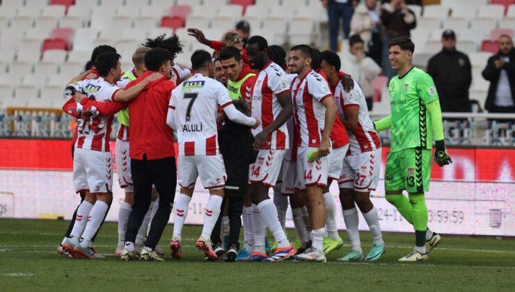 Sivasspor Galibiyet Serisini 3 Maça Çıkarttı