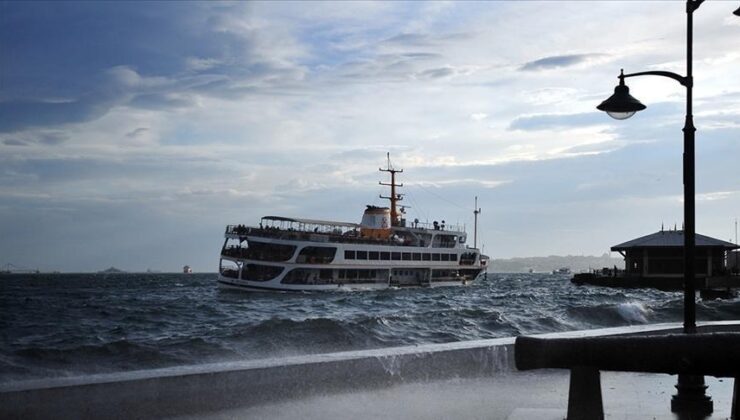 Son Dakika: İstanbul’da Vapur Seferlerine Fırtına Engeli