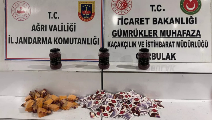 Tır Dorsesinde 6 Kilo 800 Gram Kaçak Safran Ele Geçirildi: Sahibi Gözaltında