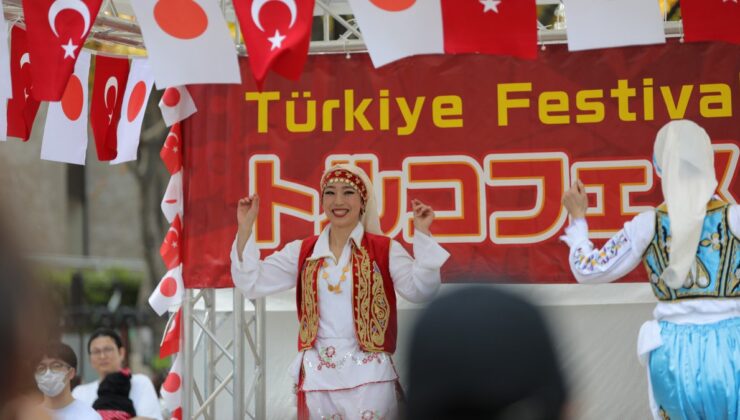 Tokyo’da Türkiye Şenliği Yapıldı: Japonlar Halay Çekti