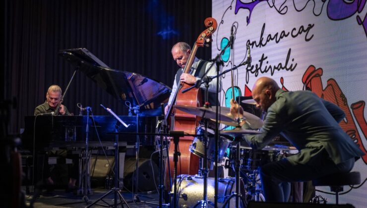 “Uluslararası Ankara Caz Festivali” Kerem Görsev Trio Konseri ile Başladı