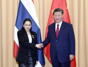 Xi Jinping ve Tayland Başbakanı, Çin-Tayland İşbirliğini Güçlendirdi