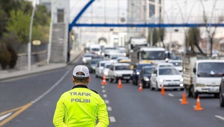 Yarın İstanbul’da Bazı Yollar Trafiğe Kapatılacak