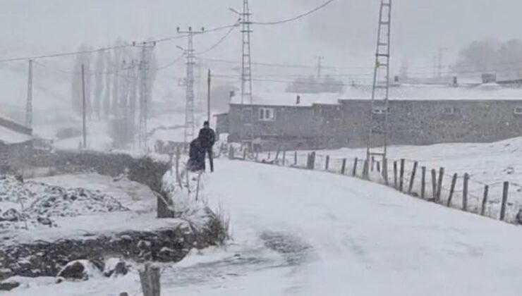 Yeni Güne Kar ve Tipiyle Başladılar: Köyler Beyaz Örtüyle Kaplandı