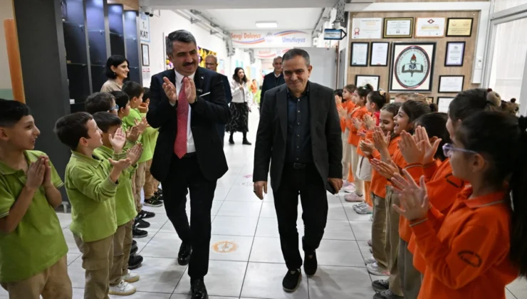 Yıldırım Belediye Başkanı Oktay Yılmaz: Öğretmenlerimizi Başımızın Üstünde Tutmaya Devam Edeceğiz