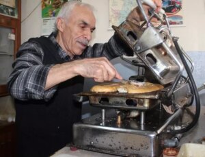 10 TL’ye Tost Satan Esnaf Nasıl Kar Ettiğini Açıkladı