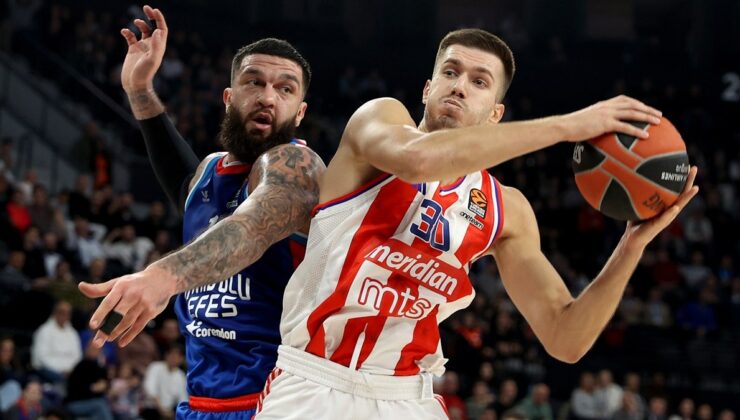 Anadolu Efes, Kızılyıldız’ı Eli Boş Gönderdi