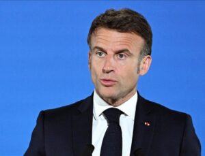 Emmanuel Macron Esad Rejiminin Düşüşünü Memnuniyetle Karşıladı:  Barbar Devlet Nihayet Çöktü