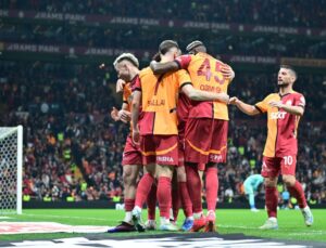 Galatasaray’ın Fenerbahçe ile Arasındaki Puan Farkı 6’ya Çıktı