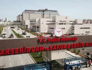 İstanbul Tabip Odası’ndan Başakşehir Çam ve Sakura Hastanesi’nde Asistan Tabiplere Mr ‘Yasağı’na Tepki: Bu Garip Karar Neden Alındı, Bilmiyoruz