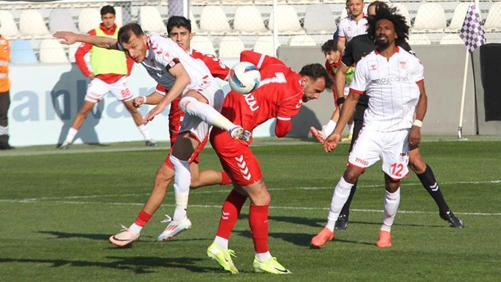 Sivasspor Kupada Gol Yağdırdı, Kümelere Kaldı: 1-4