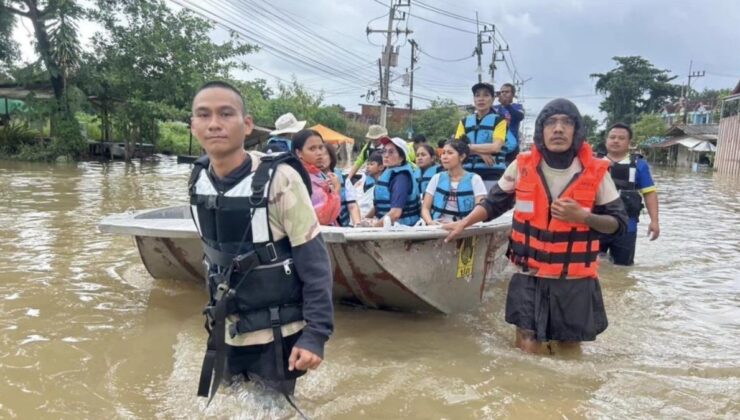 Tayland’ın Güneyindeki Selde Can Kaybı 25’e Çıktı