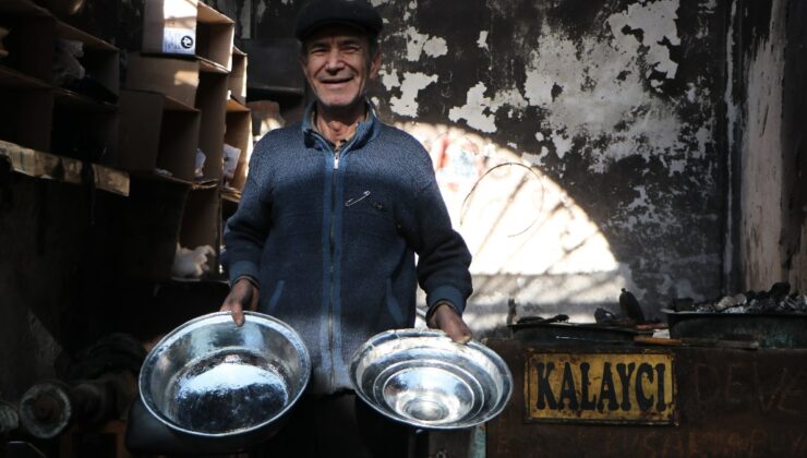 Adana’da 53 Yaşında Üniversite Mezunu Oldu