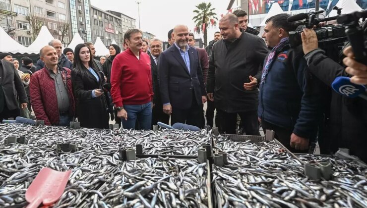 Bahçelievler’de 4. Klasik Hamsi Şenliği Düzenlendi