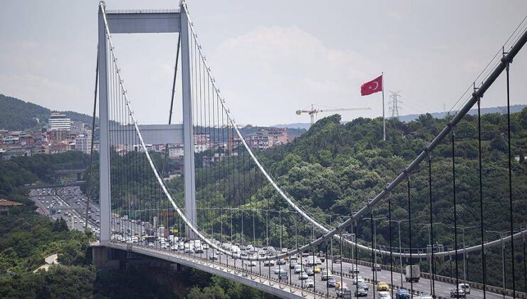 Bakan Uraloğlu’ndan Otoyol ve Köprülere Zam Sinyali