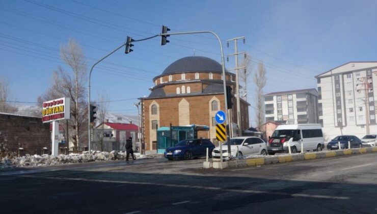 Bitlis’te Köylüler 13 Milyon Liraya Çağdaş Cami Yaptırdı