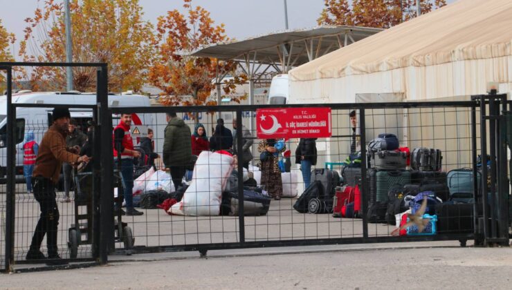 BM: Esad’ın Devrilmesinin Ardından 115 Binden Fazla Suriyeli Ülkesine Döndü