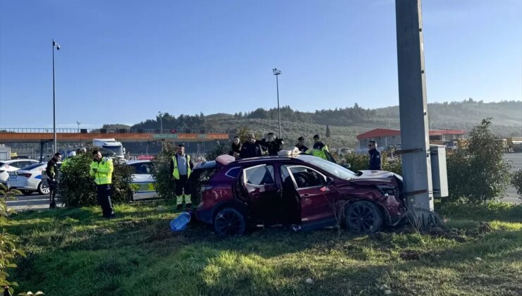 Bursa’da Polise Uymayan Suv Sürücüsü Kaza Yaptı