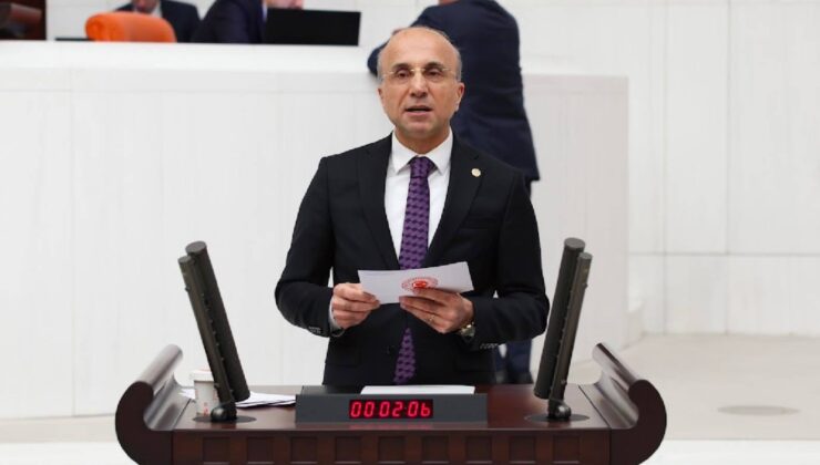 CHP’li Aşkın Genç: Devlet Kurumları Resmen Batıyor Ama Şatafatından Ödün Vermiyor