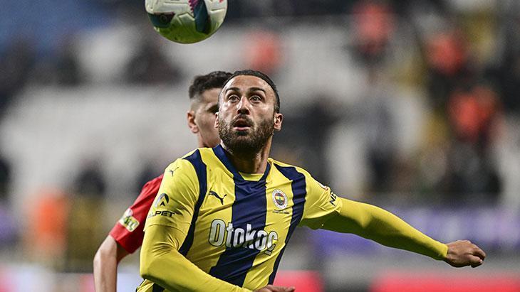 Fenerbahçe’de Cenk Tosun’a Talip! Teklife Sıcak Bakıyor