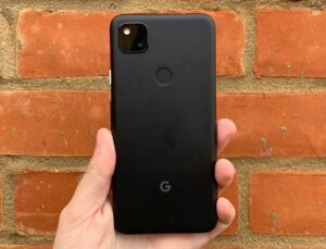 Google, Bazı Pixel 4a Sahiplerine Ücretsiz Pil Değişimi Sunuyor