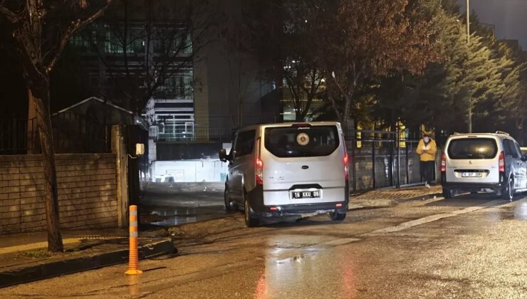 İnegöl’de Cami Tuvaletinde Ceset Bulundu