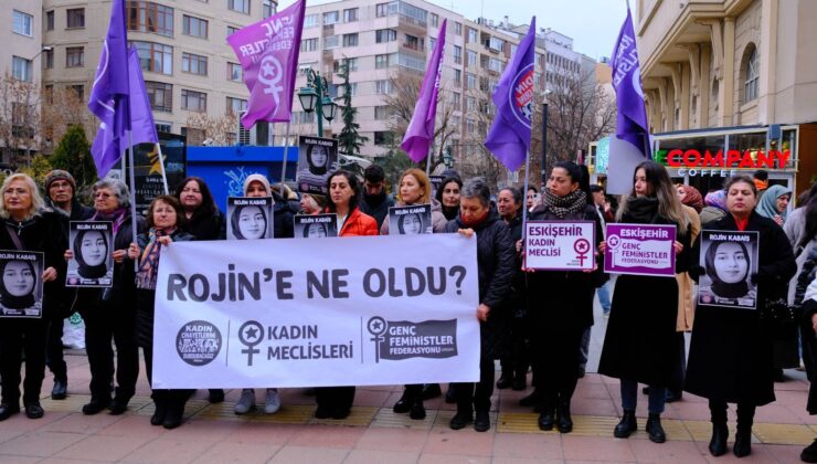 Kadınlar, Rojin Kabaiş İçin Ayakta: Neden Her Şüpheli Kadın Ölümünde Olduğu Gibi Yine İntihar Deniliyor?