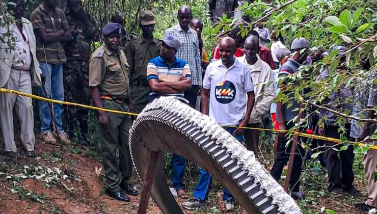 Kenya’da 500 Kiloluk Metal Cisim Köye Düştü: Roketin Ayrılma Halkası Mı?