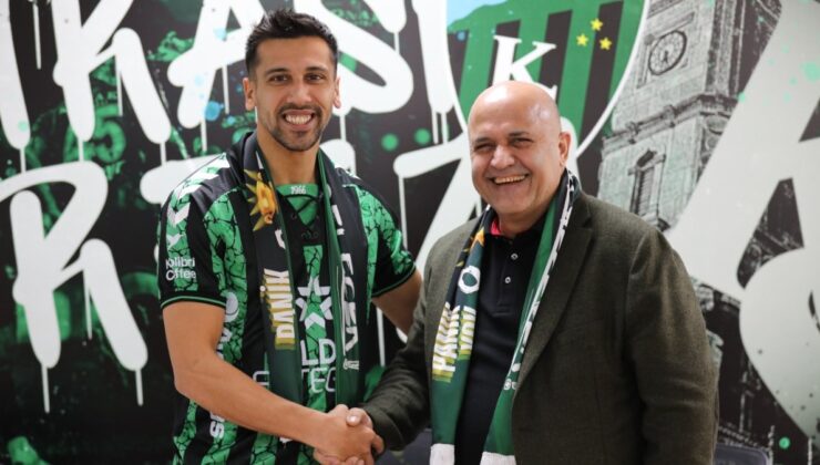 Kocaelispor, Samet Yalçın’a İmzayı Attırdı