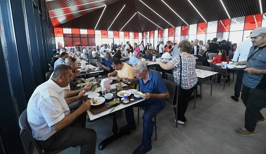 Osmangazi Halk Lokantası’na 7 Ayda Giden Bursalıların Sayısı Açıklandı