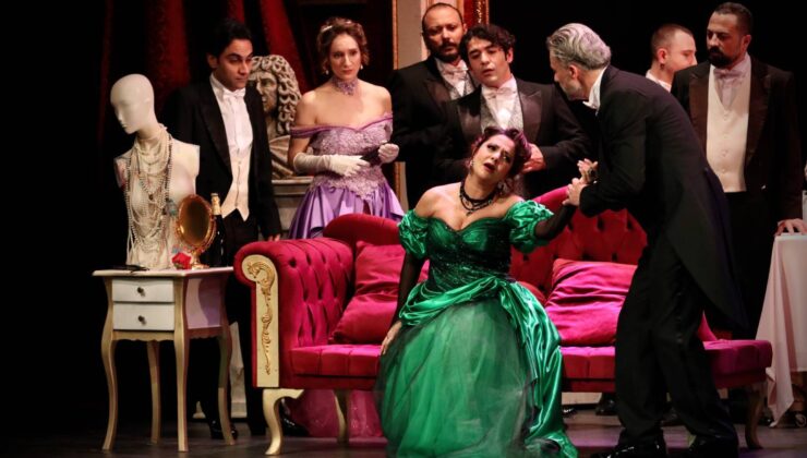 Samdob “La Traviata” Operasını Sanatseverlerle Buluşturdu