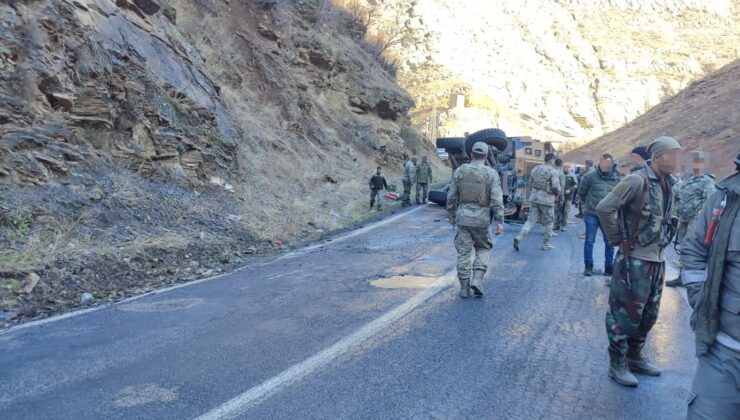 Şırnak’ta Askeri Araç Devrildi