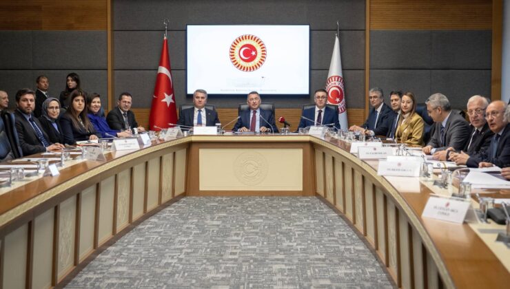 TBMM Dışişleri Komitesi’nde Suriye Brifingi: Diplomasisinde Önemli Yer Dolduruyoruz, Yeniden Dirilişi İçin Elimizden Geleni Yapacağız