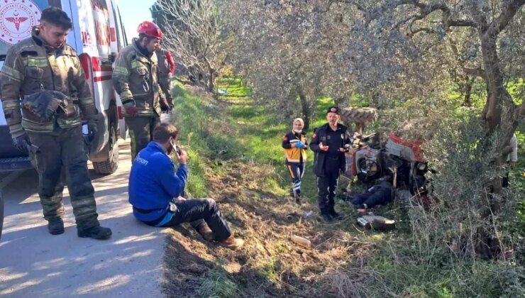 Traktör Devrildi, Sürücü Hayatını Kaybetti